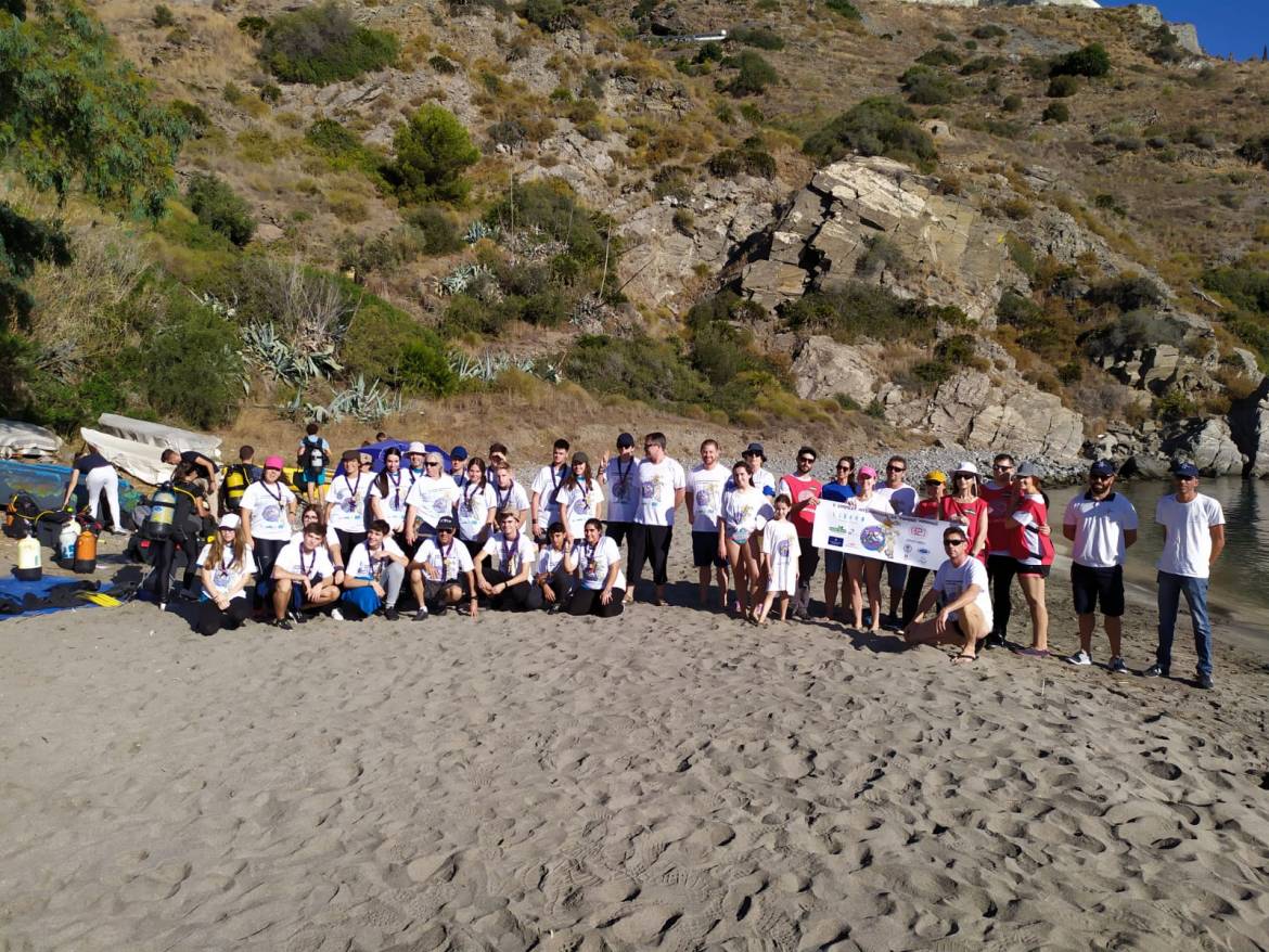 Limpieza-fondos-5-de-octubre-Marina-del-Este-64.jpeg