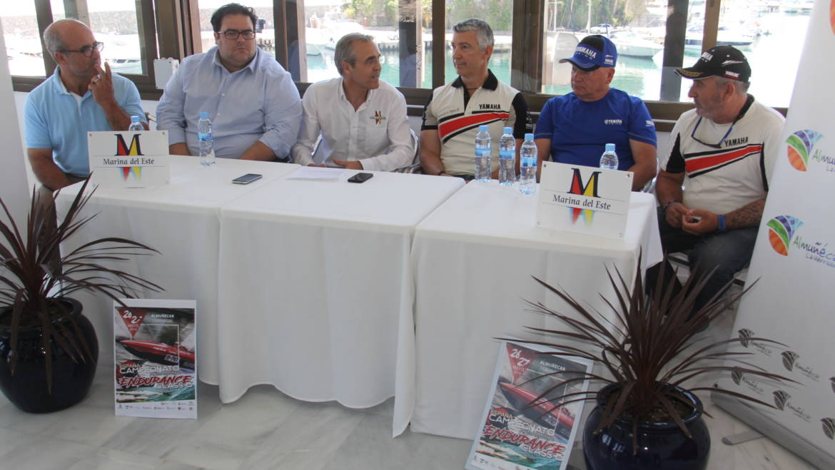 La marina Marina del Este accueille ce week-end le 2ème test du Championnat d'Espagne et de la classe B de bateaux à moteur d'endurance andalou