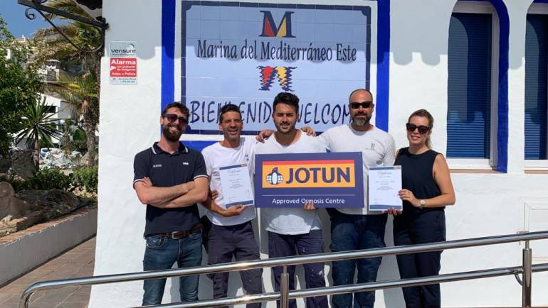 Les Varaderos de Marina del Este et Puerto de La Duquesa, centres officiels de traitement de l'osmose de Jotun.